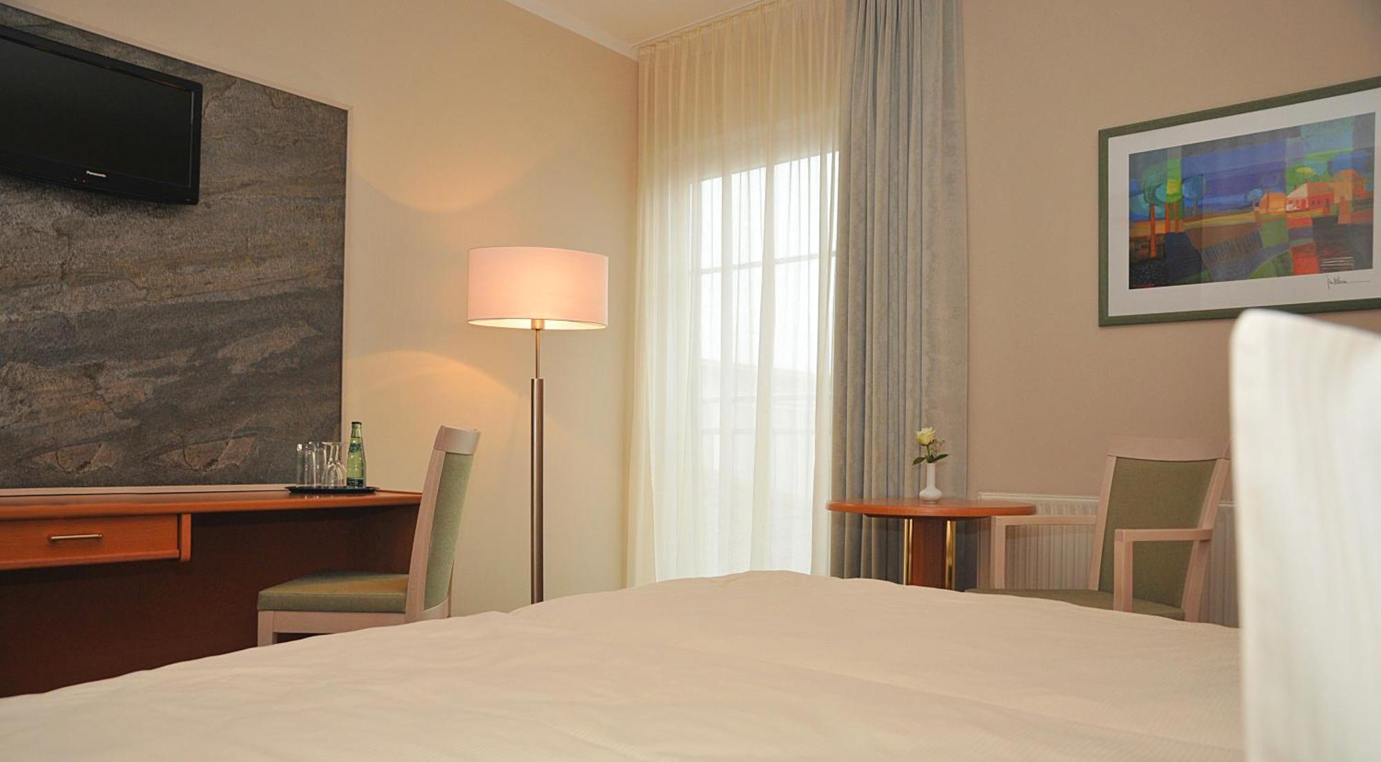 Hotel Friesen Werdau Екстериор снимка